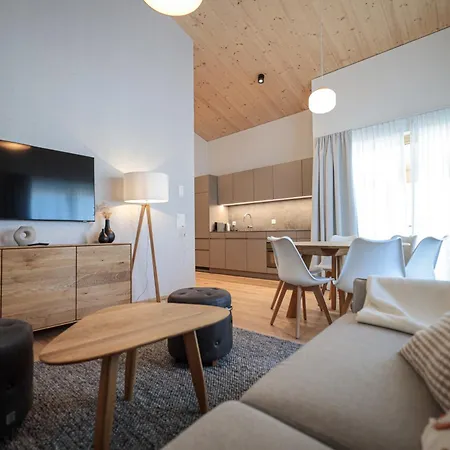 Apartamento Aves Savognin